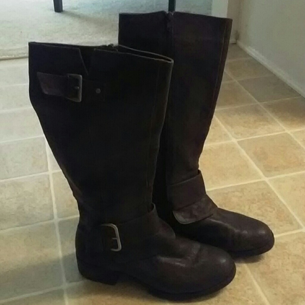 Ladies boots